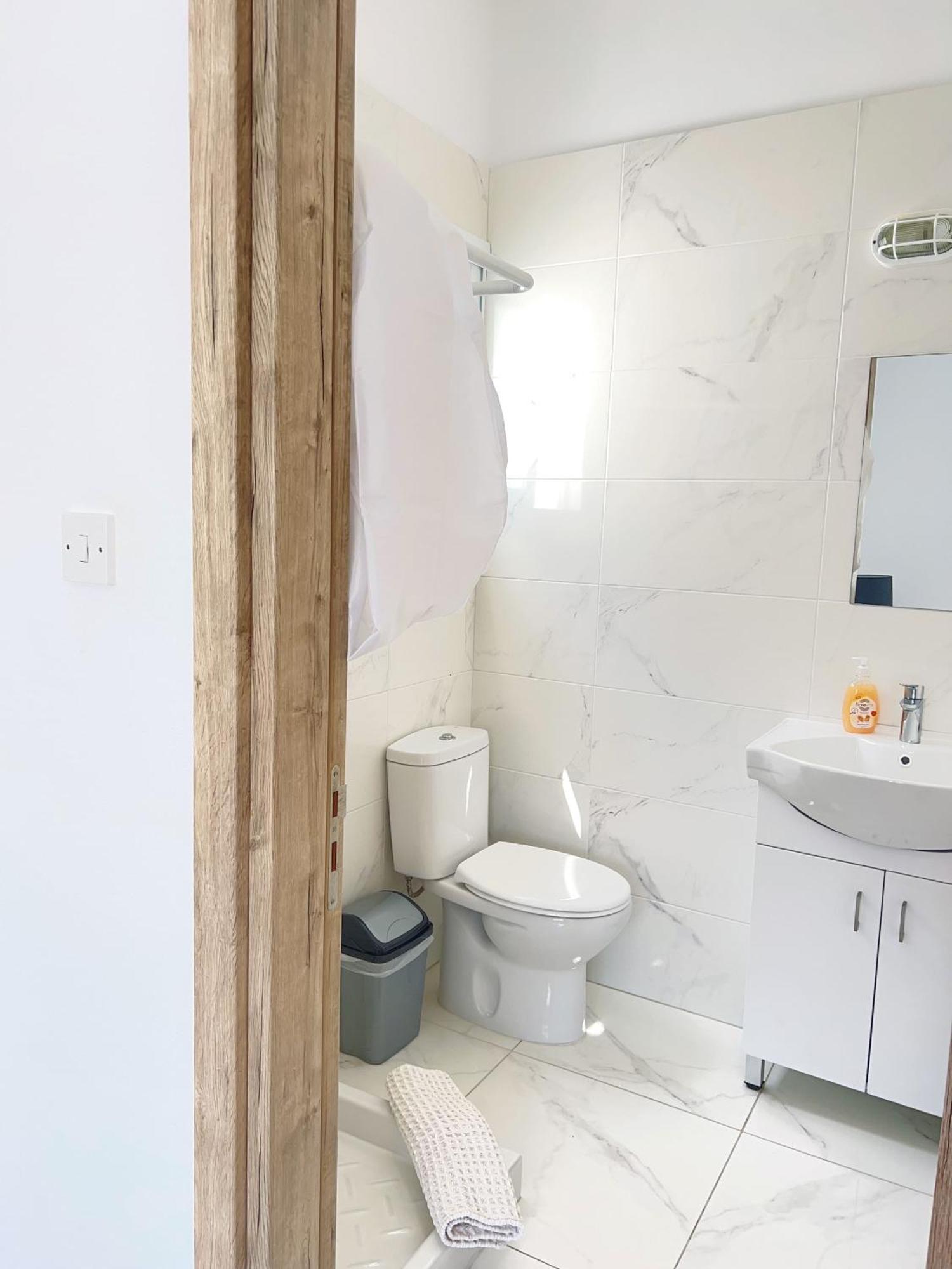 White Mountain Pool Villas 파포스 외부 사진
