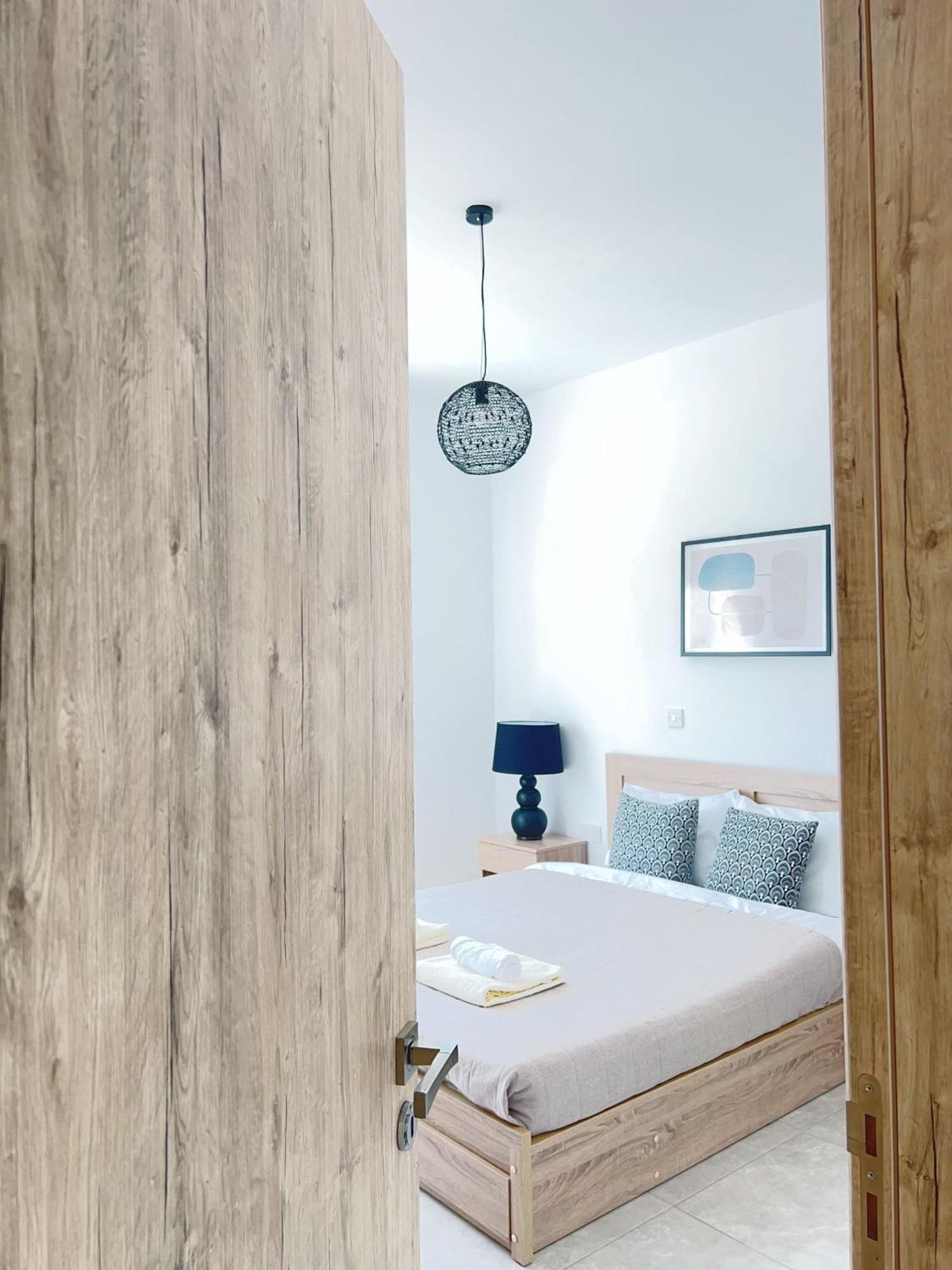White Mountain Pool Villas 파포스 외부 사진